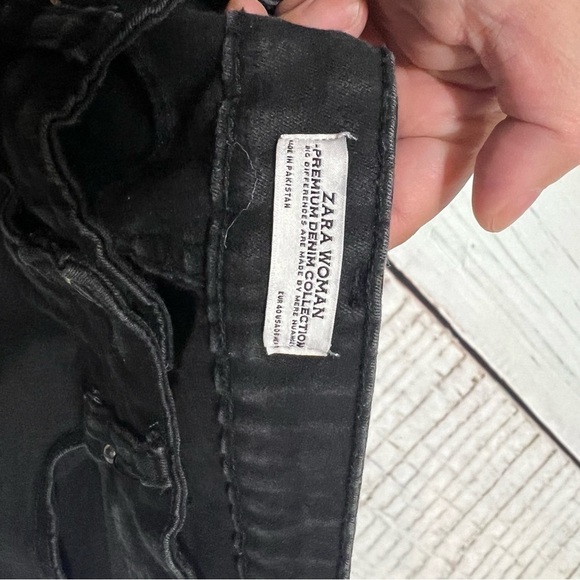 ZARA WOMAN Black Skinny Stretch Jeans Jeggings size 8 GUC - Picture 10 of 13